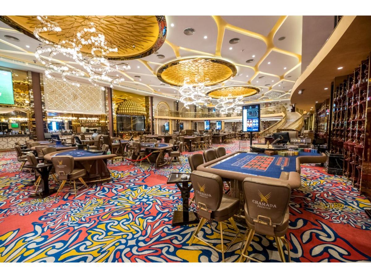 Chamada Prestige Hotel And Casino Кирения Экстерьер фото